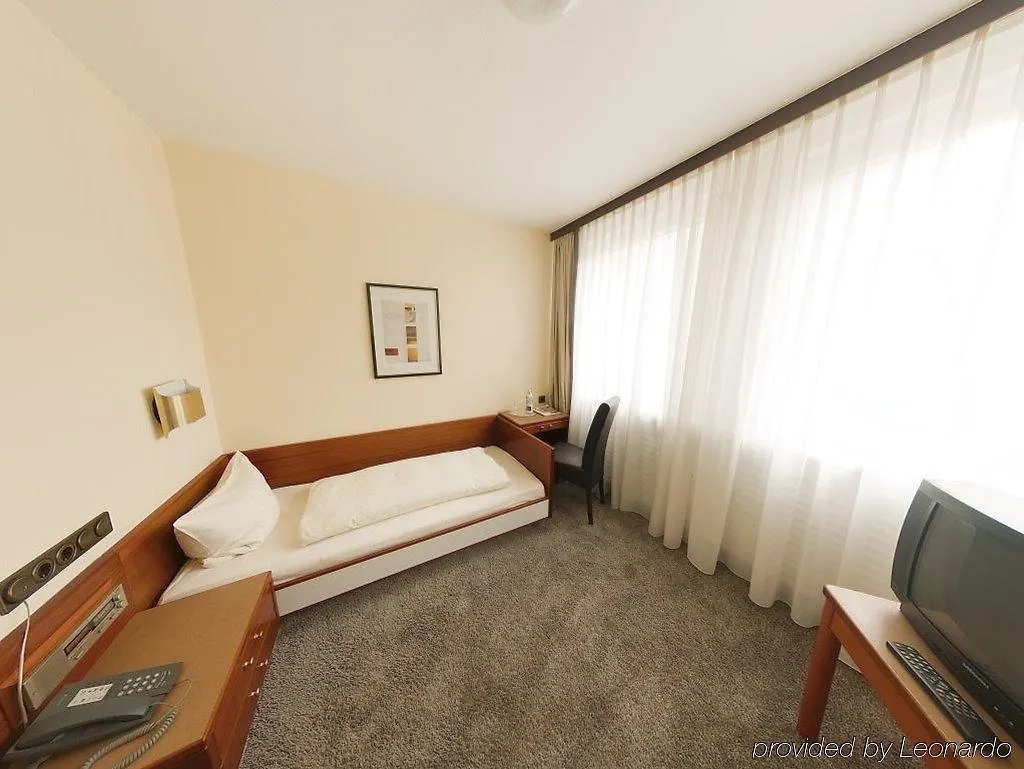 ***  City Hotel Düsseldorf Alemania