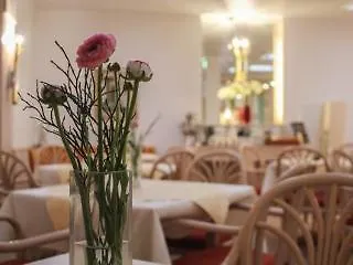 ***  City Hotel Düsseldorf Alemania