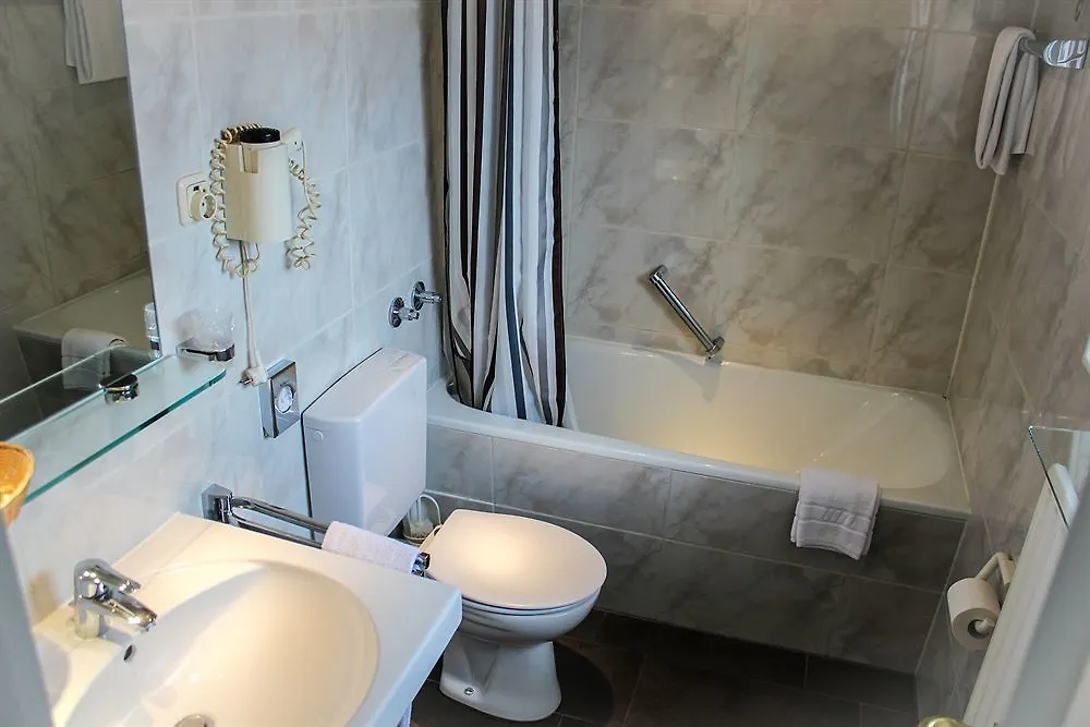 City Hotel Duesseldorf 3*, Dusseldorf Germany